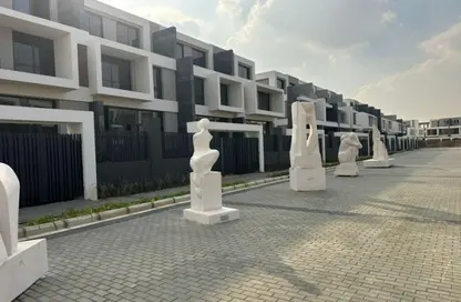 فيلا - 4 غرف نوم - 5 حمامات للبيع في مدينة الباتيو - كمبوندات التجمع الخامس - التجمع الخامس - مدينة القاهرة الجديدة - القاهرة