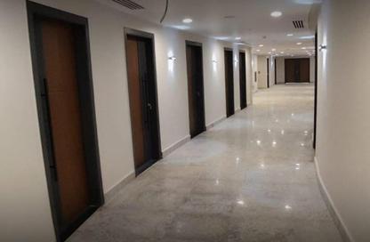 Clinic - Studio - 1 Bathroom for sale in Zaha Park Mall - MU-23 - New Capital City - Cairo