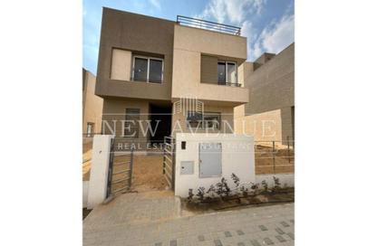 Villa - 3 - 4 for sale in Palm Hills New Cairo - 5th Settlement Compounds - The 5th Settlement - New Cairo City - Cairo