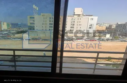 مساحات مكتبية - استوديو - 2 حمامات للايجار في شارع مجمع البنوك - شارع التسعين الجنوبي - التجمع الخامس - مدينة القاهرة الجديدة - القاهرة