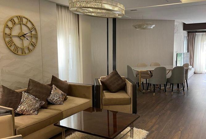 67734211 - Property Image 2