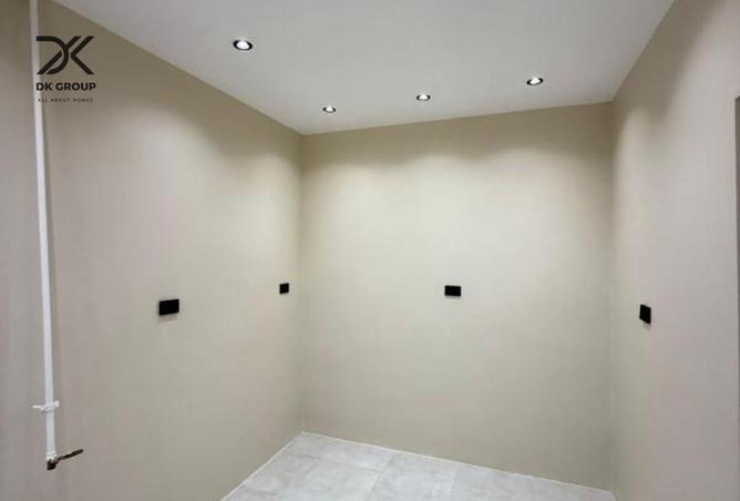 105169562 - صورة العقار 3