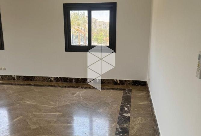 73507399 - Property Image 2