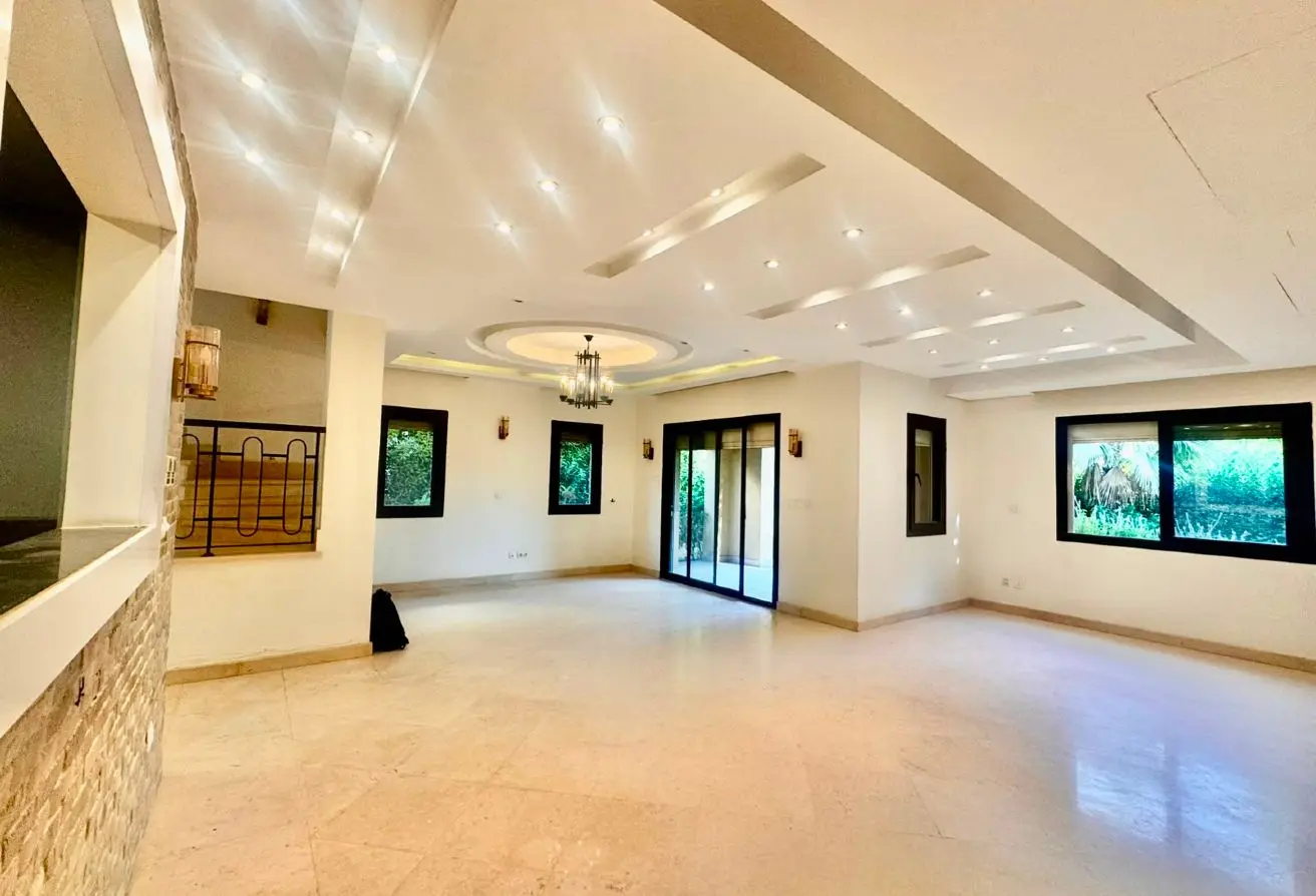 111608300 - Property Main Image