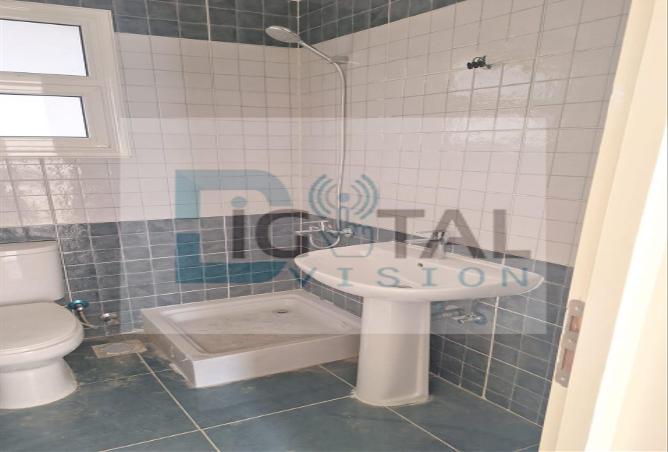 72458345 - Property Image 2