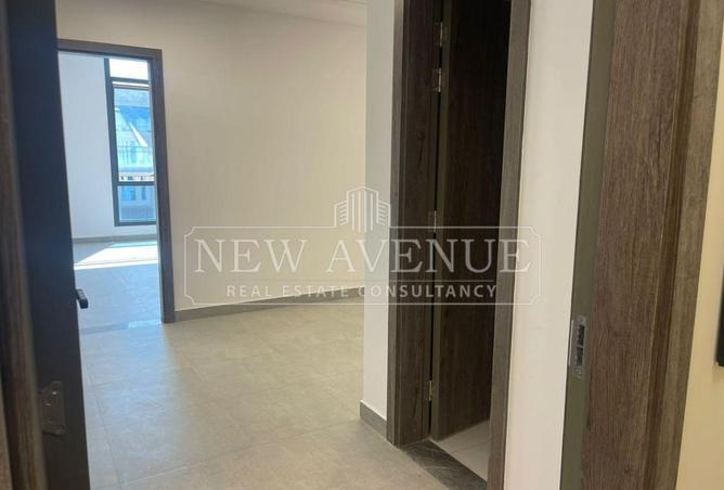 81830027 - Property Image 2
