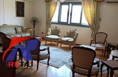 شقة - 2 غرف نوم - 2 حمامات للبيع في شارع محمد حسن الجمل - المنطقة السادسة - مدينة نصر - القاهرة