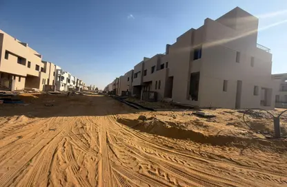 تاون هاوس - 4 غرف نوم - 3 حمامات للبيع في أو ويست - كمبوندات 6 أكتوبر - مدينة 6 أكتوبر - الجيزة