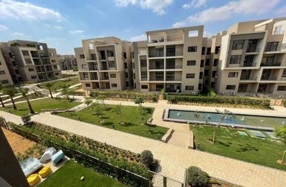 Apartment - 3 Bedrooms - 2 Bathrooms for sale in Villa Square - Fifth Square - The 5th Settlement - New Cairo City - Cairo