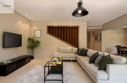 فيلا - 3 غرف نوم - 3 حمامات للايجار في كايرو فيستيفال سيتى - المستثمرين الشمالية - مدينة القاهرة الجديدة - القاهرة