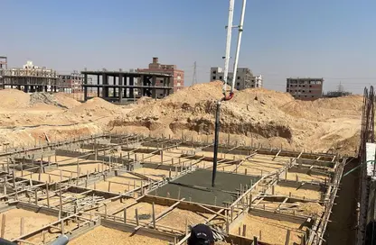 Apartment - 3 Bedrooms - 3 Bathrooms for sale in Bait Alwatan - The 5th Settlement - New Cairo City - Cairo