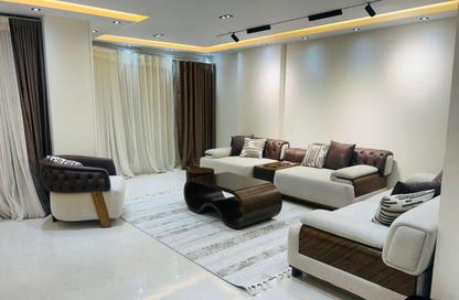 Apartment - 3 Bedrooms - 2 Bathrooms for rent in Hay El Manial - Cairo