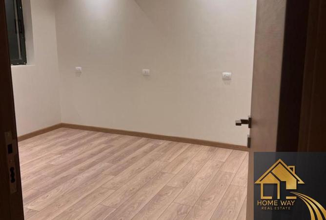 102904513 - Property Image 3