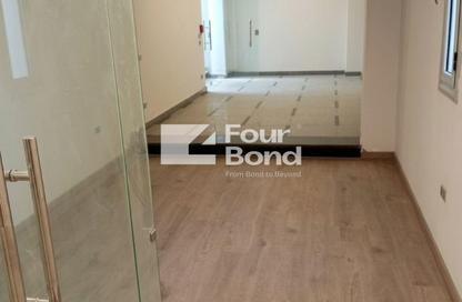 Office Space - Studio - 1 Bathroom for rent in Bank Center Street - South Teseen St. - The 5th Settlement - New Cairo City - Cairo