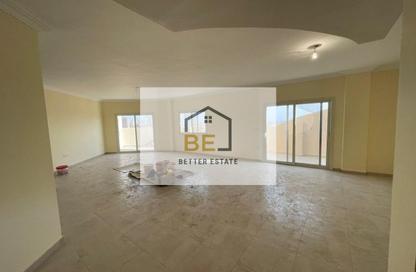 Apartment - 3 Bedrooms - 3 Bathrooms for sale in Al Hadaba Al Wosta - Mokattam - Cairo