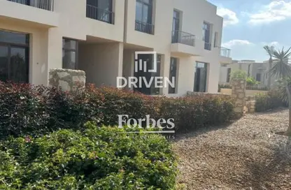 تاون هاوس - 3 غرف نوم - 4 حمامات للبيع في أو ويست - كمبوندات 6 أكتوبر - مدينة 6 أكتوبر - الجيزة