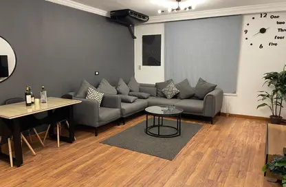 Apartment - 2 Bedrooms - 1 Bathroom for rent in El Rehab Extension - Al Rehab - New Cairo City - Cairo