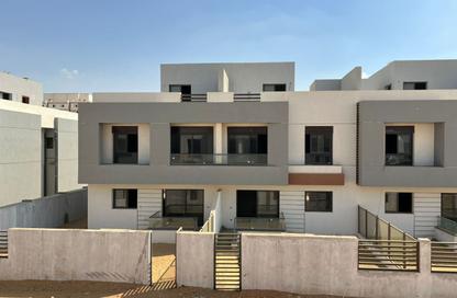 تاون هاوس - 4 - 4 للبيع في بلوفير - كمبوندات العاصمة الإدارية الجديدة - العاصمة الإدارية الجديدة - القاهرة تاون هاوس - 4 - 4 للبيع في بلوفير - كمبوندات العاصمة الإدارية الجديدة - العاصمة الإدارية الجديدة - القاهرة