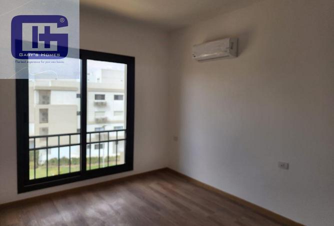 8710998 - Property Image 3