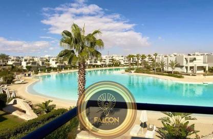 Chalet - 2 Bedrooms - 2 Bathrooms for sale in Marina 8 - Marina - Al Alamein - North Coast
