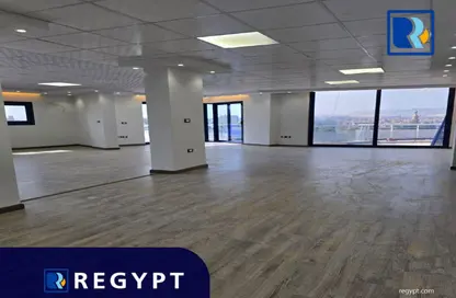 Office Space - 3 Bedrooms - 3 Bathrooms for rent in Al Nasr St. - El Laselky - New Maadi - Hay El Maadi - Cairo