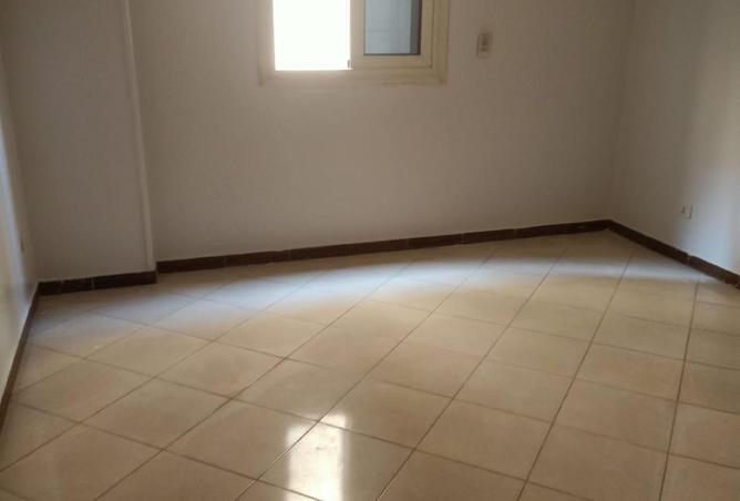 52448672 - صورة العقار 3