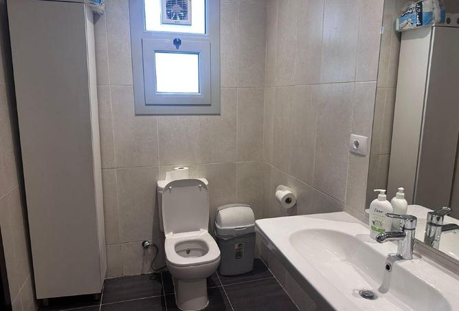74312840 - Property Image 2