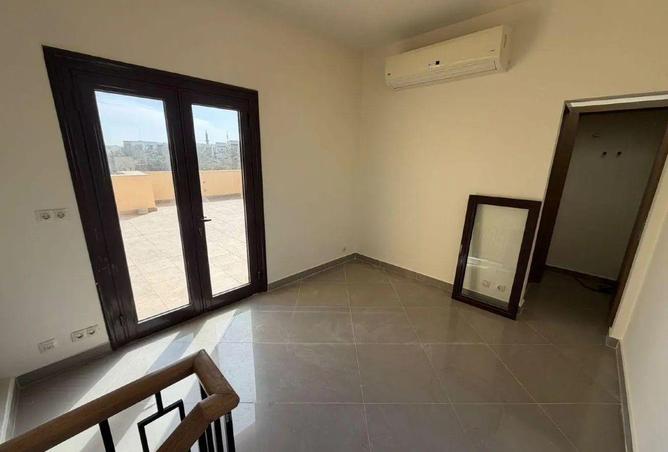 55745851 - Property Image 2