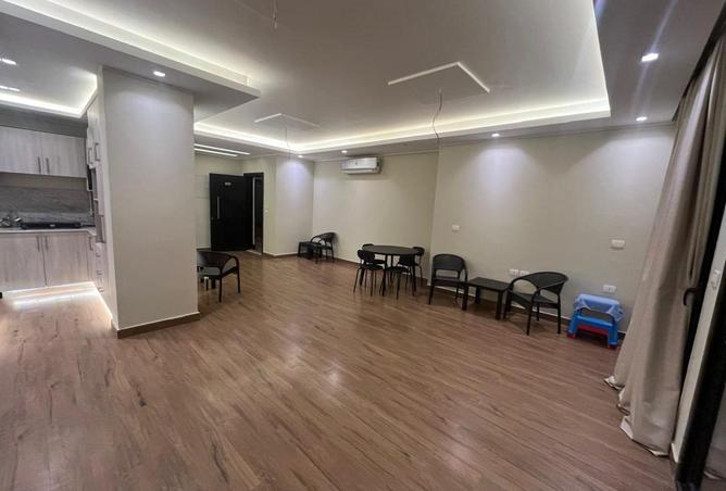 8532460 - Property Image 3