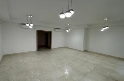 Apartment - 3 Bedrooms - 3 Bathrooms for sale in The Fourteen Golf Residences - Uptown Cairo - Mokattam - Cairo
