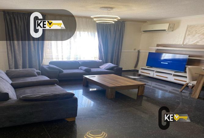 8708836 - Property Image 2