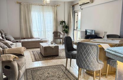 Apartment - 2 Bedrooms - 1 Bathroom for rent in El Rehab Extension - Al Rehab - New Cairo City - Cairo