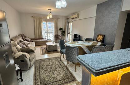 Apartment - 2 Bedrooms - 1 Bathroom for rent in El Rehab Extension - Al Rehab - New Cairo City - Cairo