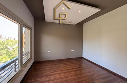 فيلا - 4 - 4 للايجار في نيو جيزة - طريق مصر اسكندرية الصحراوي - مدينة 6 أكتوبر - الجيزة