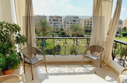Apartment - 2 Bedrooms - 1 Bathroom for sale in Akhnaton St. - District 5 - The 5th Settlement - New Cairo City - Cairo