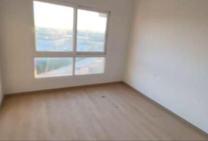 52186349 - صورة العقار 2