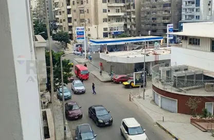 Apartment - 3 Bedrooms - 1 Bathroom for rent in Bolkly - Hay Sharq - Alexandria