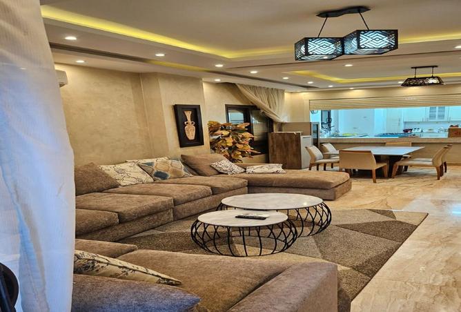 8504160 - Property Image 2