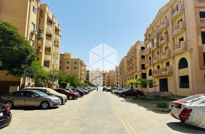Apartment - 3 Bedrooms - 2 Bathrooms for sale in Al Ashrafiya - North Investors Area - New Cairo City - Cairo