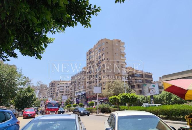 98827903 - صورة العقار 3