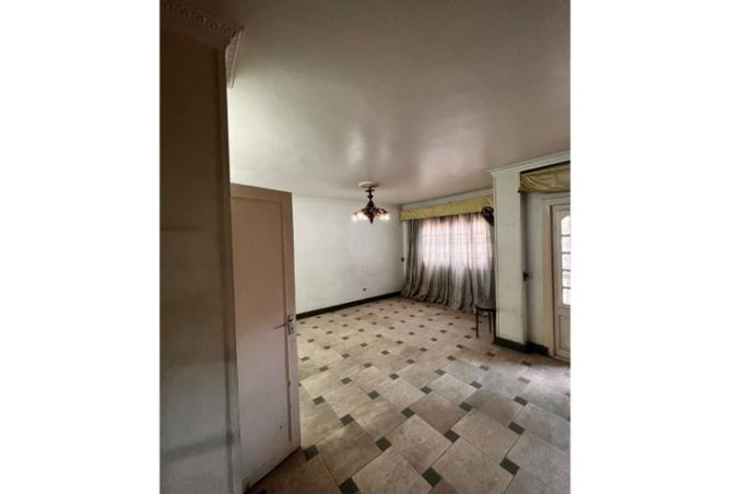 99110015 - Property Image 2