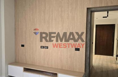 Apartment - 2 - 2 for rent in Mountain View iCity October - 6 October Compounds - 6 October City - Giza