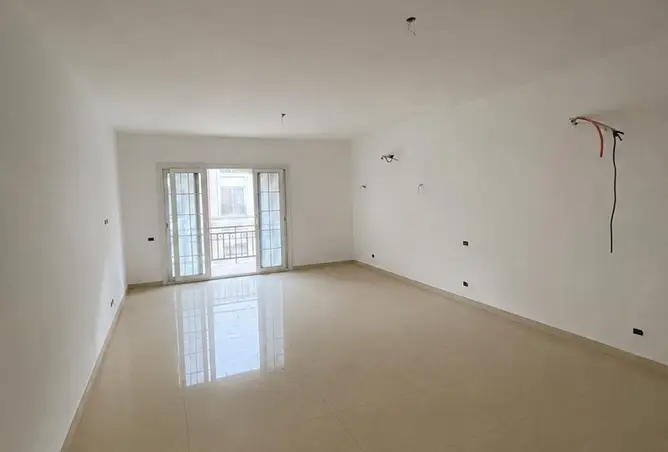 110744813 - Property Image 2
