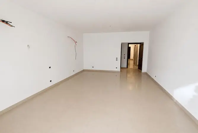 110744813 - Property Image 3