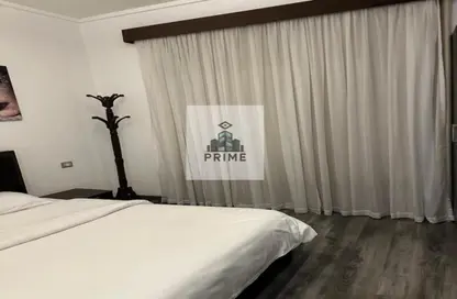 شقة - 2 غرف نوم - 2 حمامات للايجار في ذا فيلدج - المستثمرين الجنوبية - مدينة القاهرة الجديدة - القاهرة