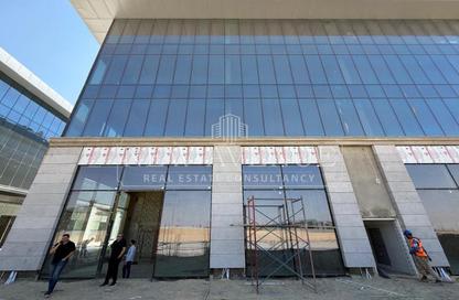 Retail - Studio - 1 for sale in Golden Gate - South Teseen St. - The 5th Settlement - New Cairo City - Cairo