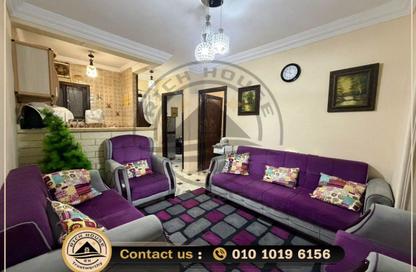 Apartment - 2 Bedrooms - 1 Bathroom for sale in Eltayar Ahmed Abo Al Sooud St. - Bolkly - Hay Sharq - Alexandria