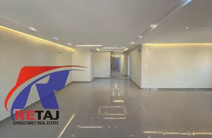 Apartment - 5 Bedrooms - 3 Bathrooms for rent in Makram Ebeid St. - 6th Zone - Nasr City - Cairo