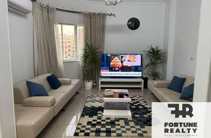 شقة - 2 غرف نوم - 1 حمام للبيع في شارع عبد العزيز فهمي - ميدان تريومف - النزهة - القاهرة