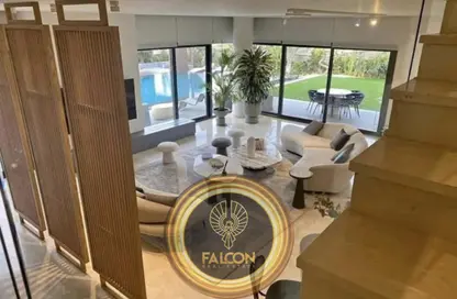 فيلا - 5 غرف نوم - 4 حمامات للبيع في كريك تاون - التجمع الاول - مدينة القاهرة الجديدة - القاهرة